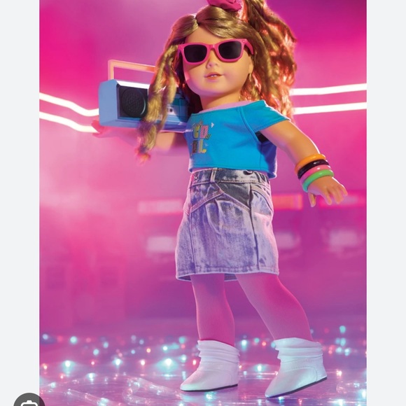 American Girl Courtney Moore gently used. - Picture 1 of 6